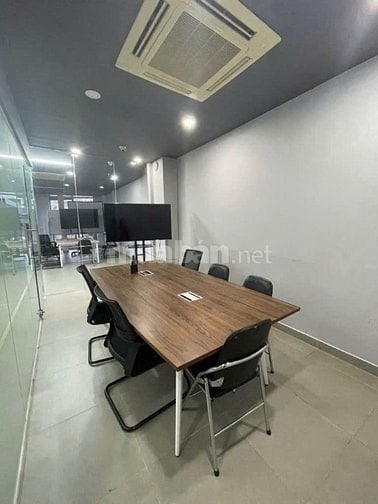 Văn phòng 60m2 giờ 24/24 tòa nhà mặt tiền Trường Sơn- Nguyễn Văn Vĩnh