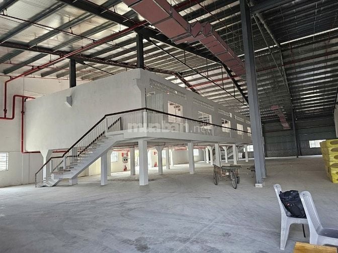 Cho thuê kho Quốc Lộ 1A, Bình Tân, dt trệt : 1.220m2, lầu lững : 376m2