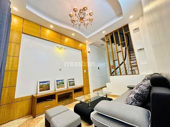 Nhà thoáng trước sau ngõ thông sạch 40m2*4T ngay phố Lụa- P. Vạn Phúc