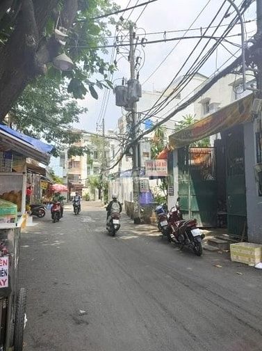 Bán đất 5.5×23m, 84tr/m, HXH Nguyễn Kiệm, Gò Vấp