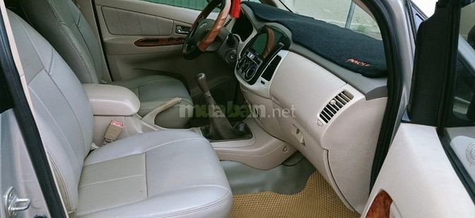 Bán rẻ Toyota Innova G xịn 2008 GĐ SD không Taxi độ Full Options 