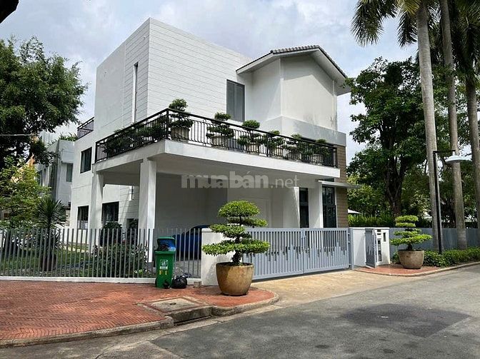 Chủ bán gấp căn góc Villa Giang Văn Minh,Q2,15x21m,siêu đẹp,hơn 100ty