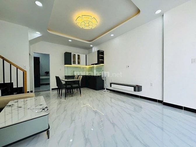 Bán nhà gấp giá mềm! Đường Nguyễn thái sơn P4 Gò Vấp,DT:51,8m2/2.85 Tỷ