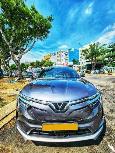 Cung cấp dịch vụ taxi điện VF8 đi tỉnh 0987479449