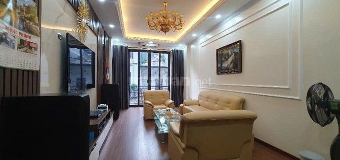 NHÀ PHÂN LÔ KHU VIP NGUYỄN SƠN, KINH DOANH SẦM UẤT, THANG MÁY, 7 CHỖ V