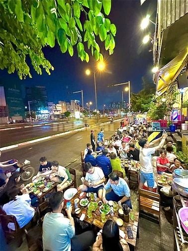 Chính chủ bán nhà 201 Phạm Văn Đồng.p1 Gv . Hoa hồng 1% ngang 11m