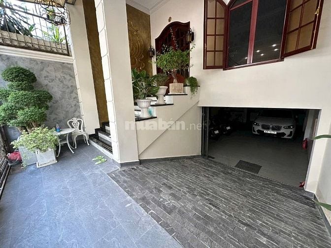 Bán nhà hầm 5 tầng khu đẹp thành thái quận 10 nội thất cao cấp