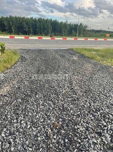 Bán Lô 1350m² Tại KCN Phú Hội - Nhơn Trạch Giá 2.9 Tỷ