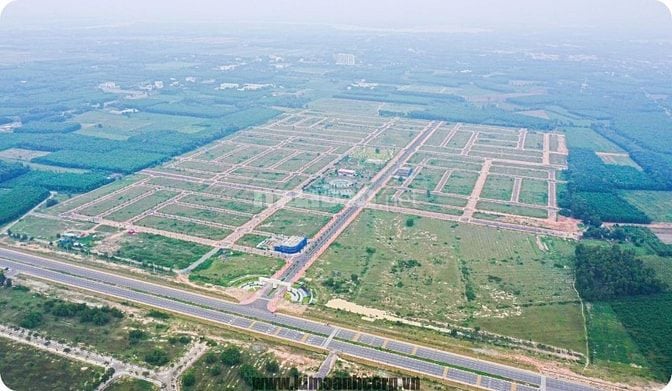 Bán Lô 1350m² Tại KCN Phú Hội - Nhơn Trạch Giá 2.9 Tỷ
