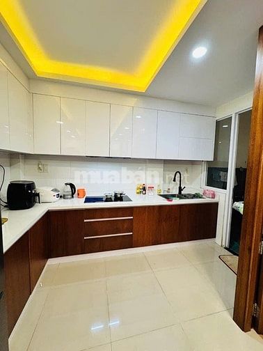 Ngộp! Giảm 300tr căn nhà Nguyễn Thiện Thuật, Quận3 giá chỉ 4tỷ050/70m2