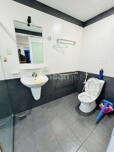 Ngộp! Giảm 300tr căn nhà Nguyễn Thiện Thuật, Quận3 giá chỉ 4tỷ050/70m2