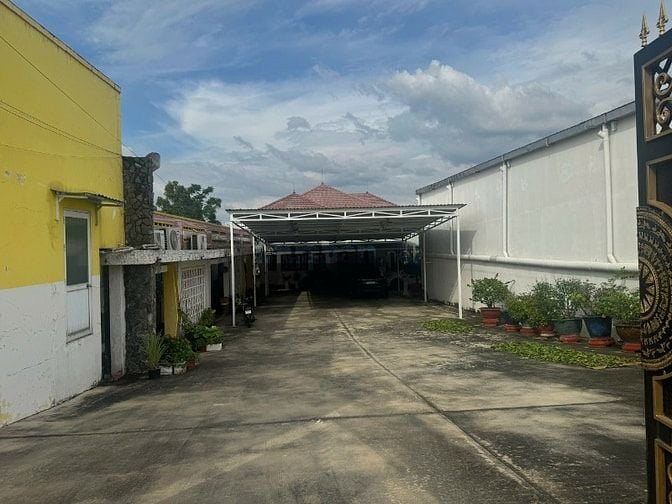 Bán 2 Thửa Đất, sổ hồng riêng, MT Quốc Lộ 13, Bến Cát, Bình Dương