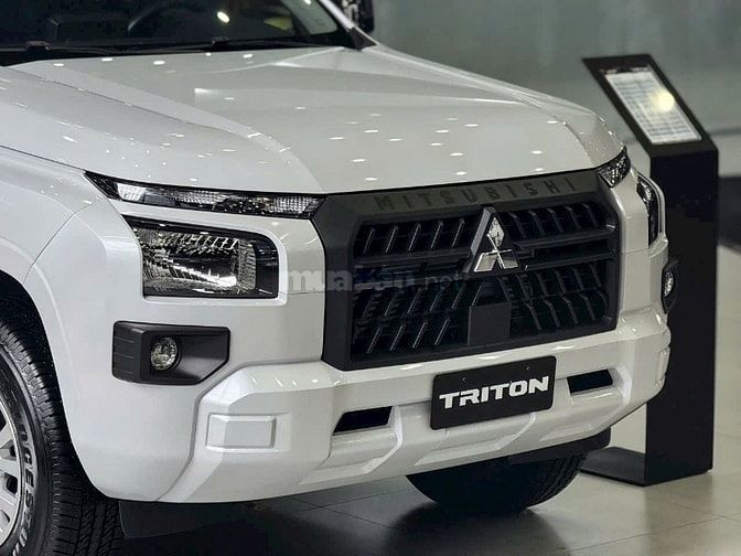 BÁN TẢI PICK UP TRITON GLX 2.4L AT MÁY DẦU, XE SẴN GIAO NGAY- ĐỦ QUÀ