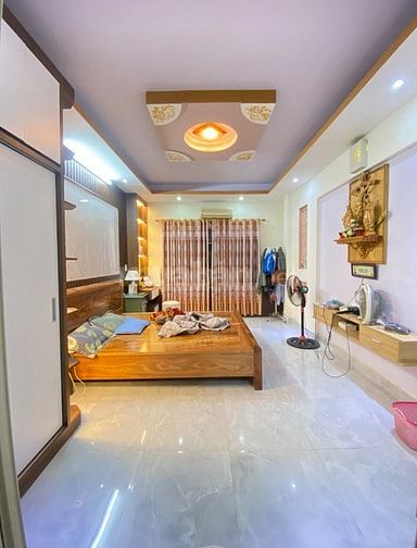 CC BÁN NHÀ 26D NGŨ NHẠC , LĨNH NAM , DT:32.5m2 XÂY 5 TẦNG 4PN GIÁ NHỈN