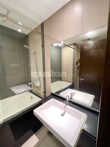 Cho thuê căn hộ 3 ngủ Lancaster Núi Trúc (Miễn mời quảng cáo)