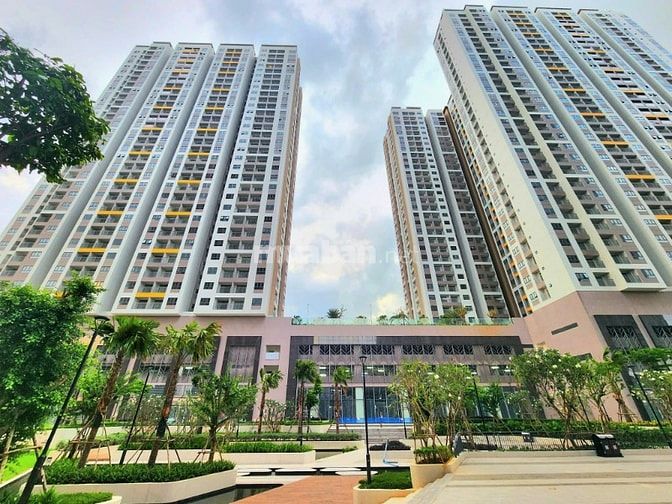 Cho thuê nhanh căn hộ 2PN Q7 Riverside Đào Trí nhà trống 9.5triệu