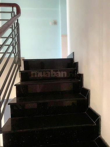 Nhà HXH LÊ VĂN THỊNH QUẬN 2, DTSD:160M2-.Giá Đầu Tư 5,8tỷ Thương lượng