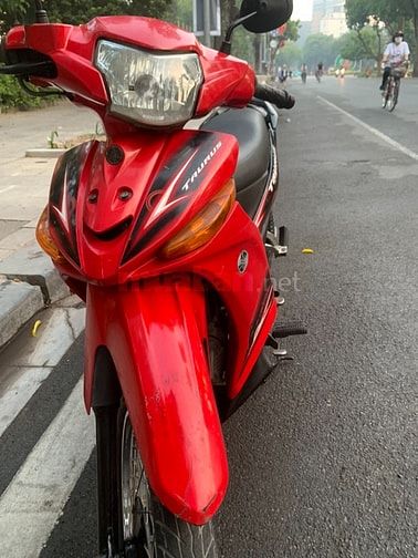 Cần bán xe Yamaha Taurus 110cc màu đỏ đen