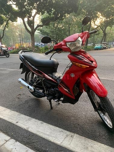 Cần bán xe Yamaha Taurus 110cc màu đỏ đen