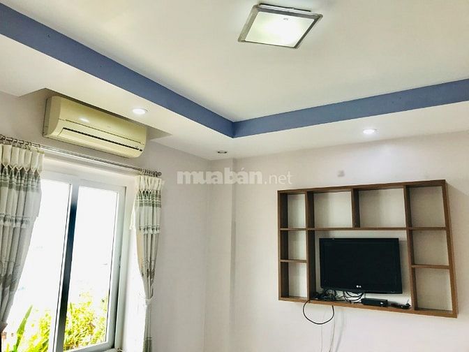 Chủ nhà đang cần bán GẤP GẤP......Căn hộ 590 CMT8, 90m2, 3pn, 2wc,NT