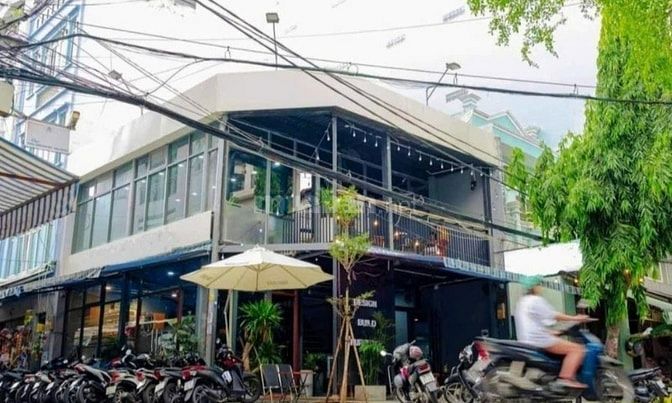 Sang nhanh quán cafe góc 2 mặt tiền đẹp phường 13 Tân Bình 