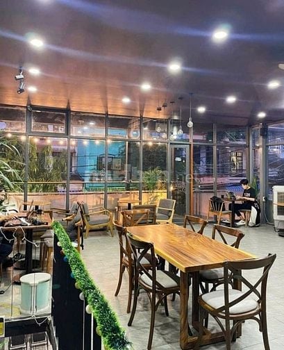 Sang nhanh quán cafe góc 2 mặt tiền đẹp phường 13 Tân Bình 