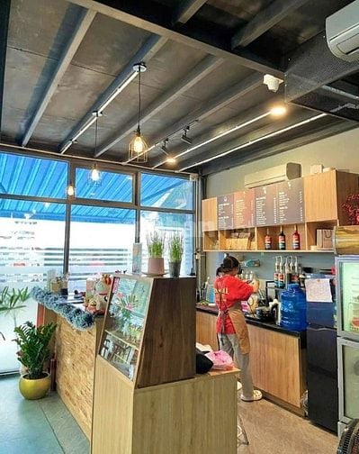 Sang nhanh quán cafe góc 2 mặt tiền đẹp phường 13 Tân Bình 