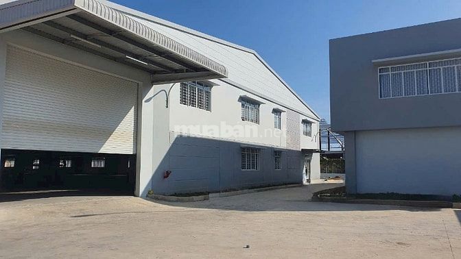 Cho thuê 2400m2 XƯỞNG  mới trong KCN tại Long Thành, Đồng Nai Gía : ..