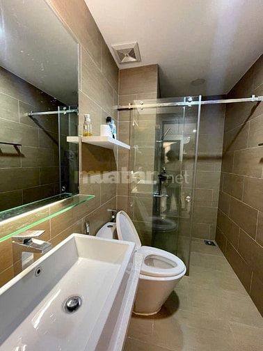 Cho thuê CH Central Plaza 2pn, 2wc, góc, full NT đẹp.Giá thật: 14,5 tr