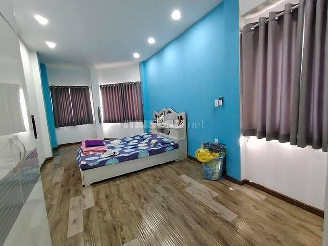 Nhà sát MT Hậu Giang Q.6 lô góc 43m2 6 tầng, nhỉnh 6.x tỷ vừa KD Thuê