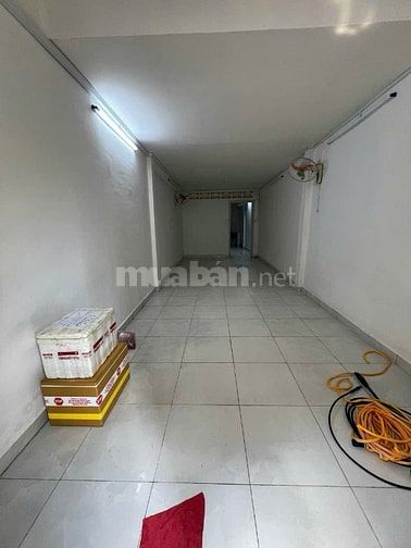 Nhà Mặt Tiền Nguyễn Trọng Tuyển Sát Phan ĐÌnh Phùng 200m2 Có 2 Phòng