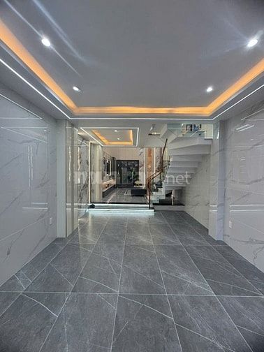 Bán nhà 6 tầng 65m2  1 sẹc Hà Huy Giáp, Quận 12, oto ngủ chung nhà