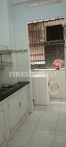 Cho thuê căn hộ Lầu 3 Lô C c/cư Bình Thới P.8 Quận 11  giá 9 triệu 