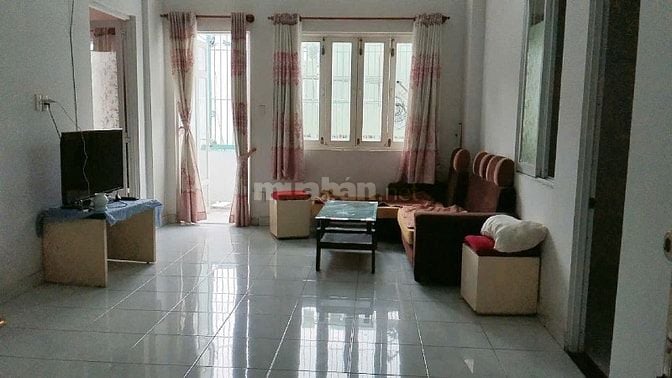 Cho thuê căn hộ Lầu 3 Lô C c/cư Bình Thới P.8 Quận 11  giá 9 triệu 