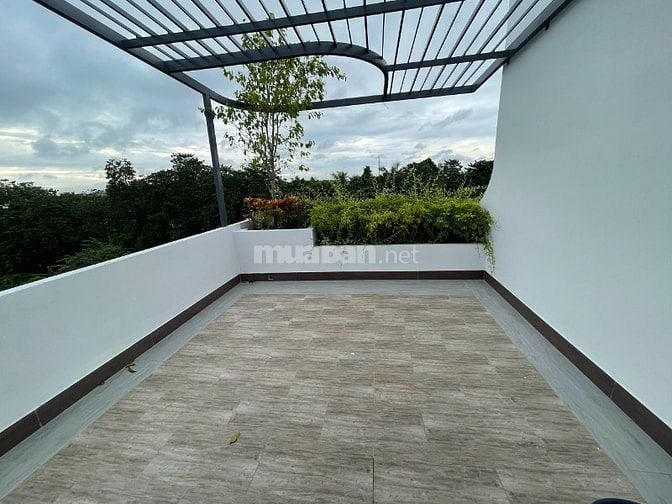 🌸 NHÀ CÓ SÂN DÀI SỌC TX40 -4x32=128m2 , ĐỂ ĐƯỢC 3 XE HƠI-5,55 TỶ