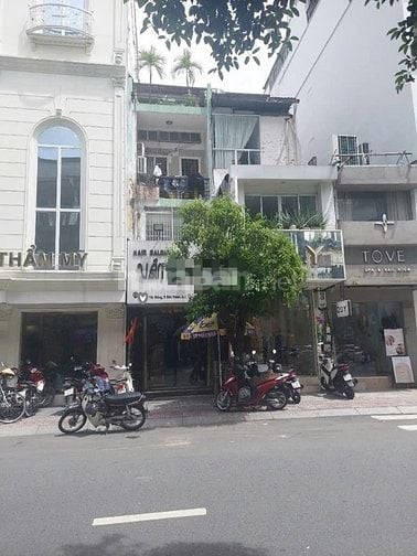 Cho thuê nhà MT Lê Thị Riêng P.Bến Thành Quận 1  giá 45 triệu – 59,5m2