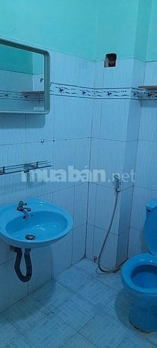 Cho thuê kho 100m2 gần chợ cây keo. Có điện 3 pha, đường 12m xe công!!