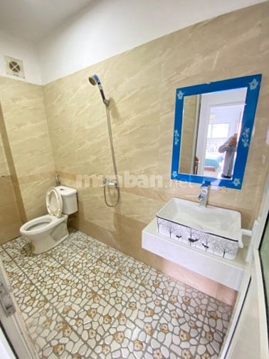 DT:31.5m2 XÂY 4.5 TẦNG MỚI . ÔTÔ ĐỔ CỔNG PHỐ THANH LÂN GIÁ HƠN 4 TỶ