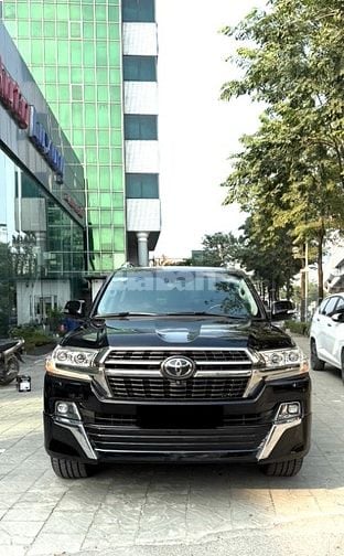 Bán Toyota Land Cruiser 5.7 VXS Trung Đông, sản xuất 2020, 1 chủ.