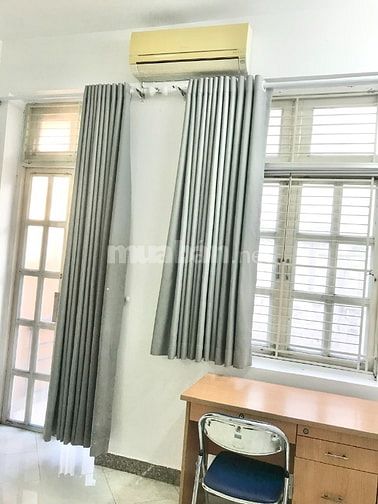 Cho thuê lầu 1, lối đi riêng, 3,8x11m, Trần Quang Diệu, Quận 3, 5,5tr