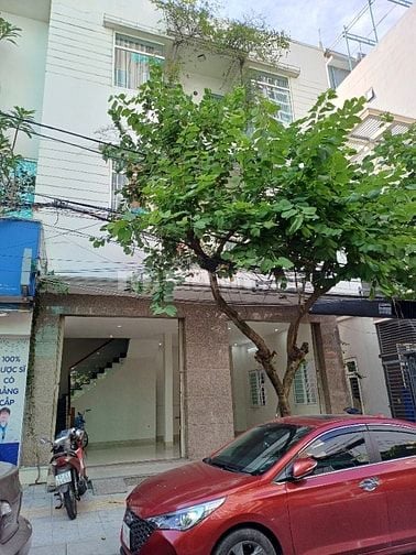 Cho thuê mặt bằng kinh doanh khu vực gần Cầu Rồng