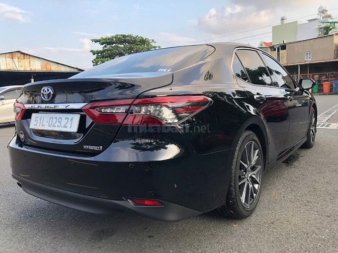 Cần bán Toyota Camry 2.5 HV Hybrid 2022