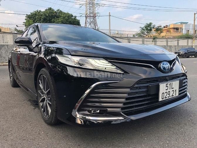 Cần bán Toyota Camry 2.5 HV Hybrid 2022