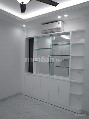 Bán nhà mặt phố Trần Cung, 5 tầng, lô goc, nhà mới, ô tô tránh, KQH