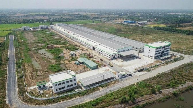 Bán đất trong KCN Bến Lức,Long An, diện tích: 15.000m2, giá: 220usd/m2