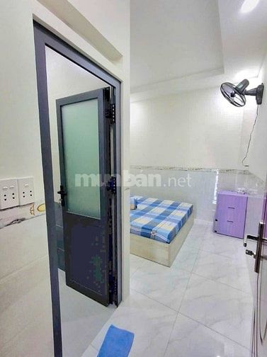 NGUYỄN TRÃI QUẬN 5, HẺM XE HƠI 5M, DT 44M2 5 TẦNG SÂN THƯỢNG,HƠN 9 TỶ