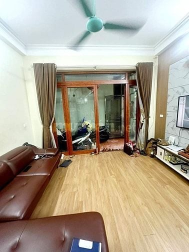 Bán nhà ngõ 236. Đại Từ, Hoàng Mai 50m² hơn 6 tỷ.