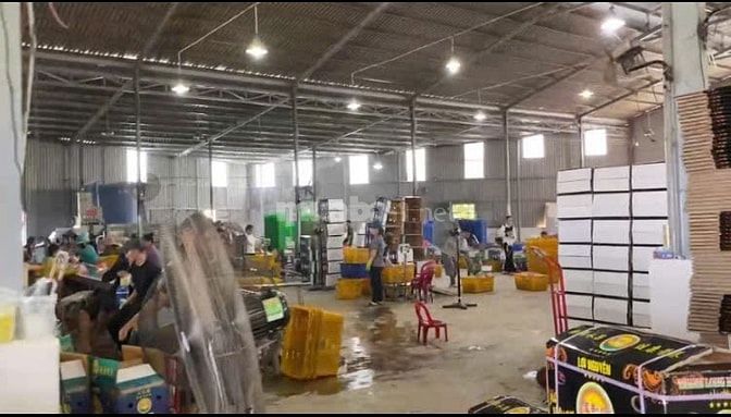 Cho thuê 4.500m2 kho mặt tiền Quốc lộ 1A-Bình Thuận. Đầy đủ giấy phép