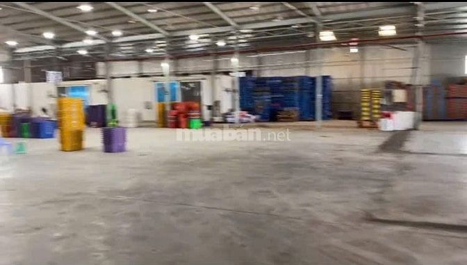 Cho thuê 4.500m2 kho mặt tiền Quốc lộ 1A-Bình Thuận. Đầy đủ giấy phép