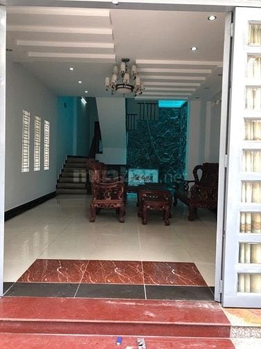 CHO THUÊ NHÀ LẦU LỚN 27 triệu 1 tháng. 132,4m2 ~ 27,4x6m. 7PN